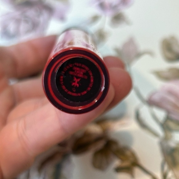 Jeffree star cosmetics lip kit bundle supreme gloss and cherry wet lip pencil - Picture 2 of 5